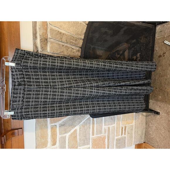 torrid Pants - NEW Torrid Pull On Wide Leg Boucle High Rise Pant Black and White Tweed Size 20R